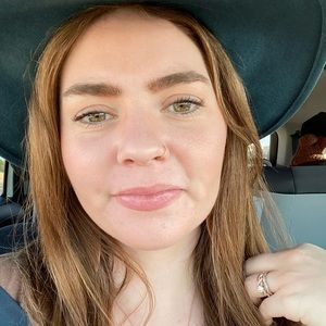 Meet your Posher, Laney